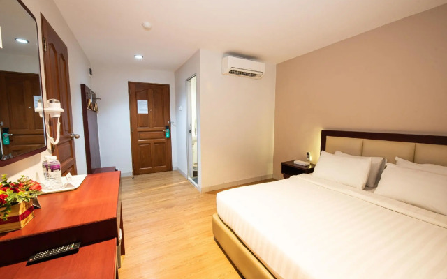 Lovina Inn Penuin Hotel
