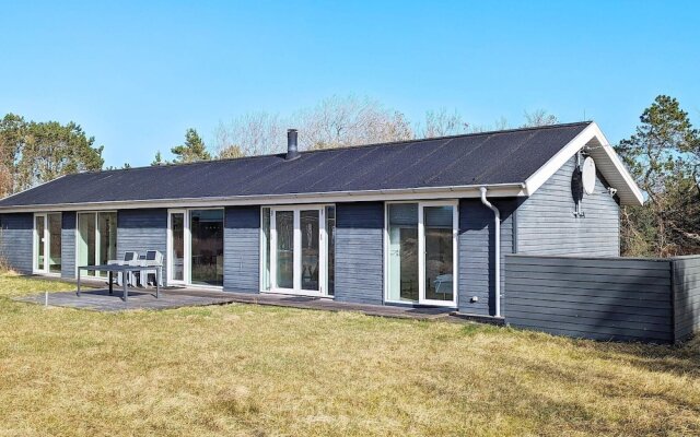 8 Person Holiday Home in Albaek-by Traum