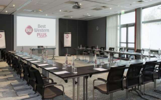 Best Western Plus Paris Orly Airport