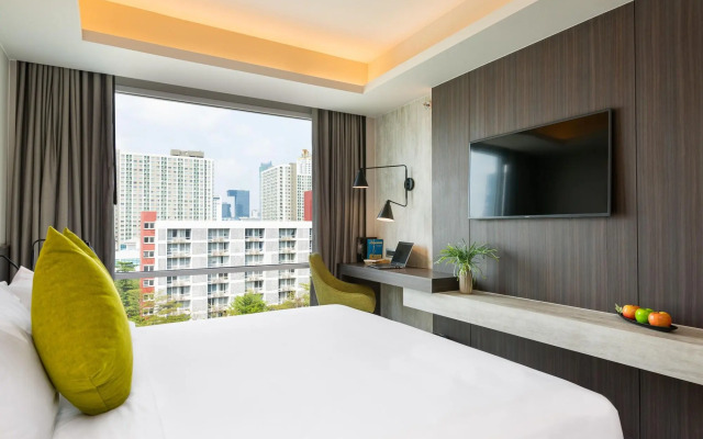 Maitria Hotel Rama 9 Bangkok Hotel