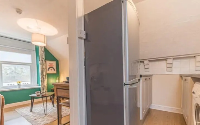 24hr Check-in Pet-friendly Apartment Fast Wifi