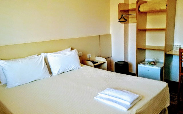 Vespasiano Hotel