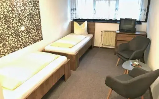 Reich Motel