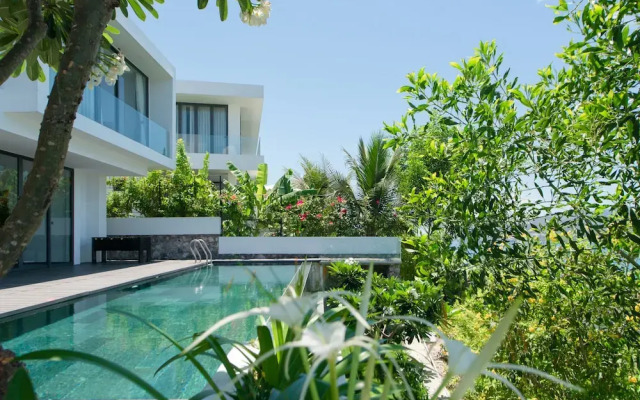Casa Blanca Villas