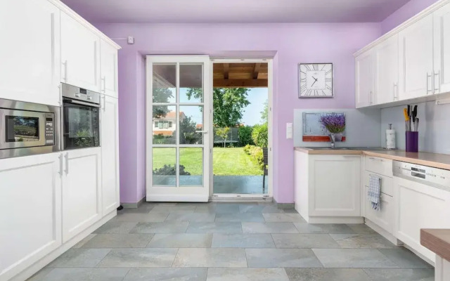 Picturesque Villa in Verteneglio With Pool