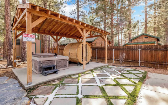 Mountain View Manor #2546