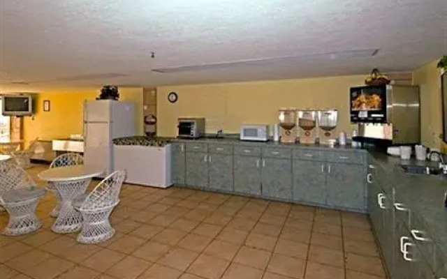 Ocean Shore Resort