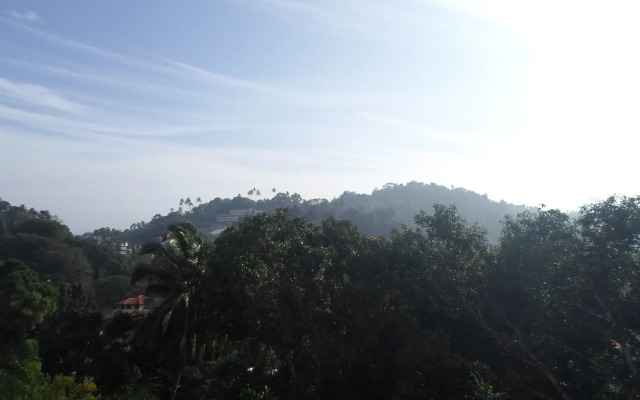 King of Kandy Hotel
