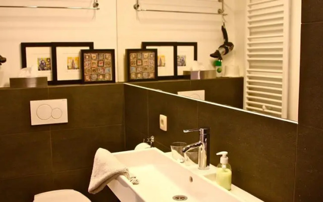 Les Cousins de Bruxelles