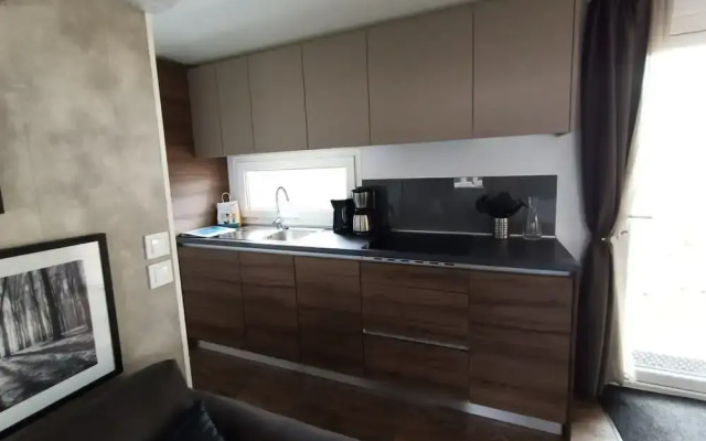 Modern Chalet With Air Conditioning