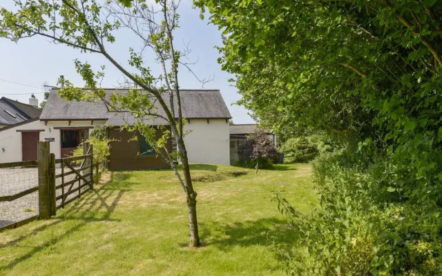 Two Shoes Cottage