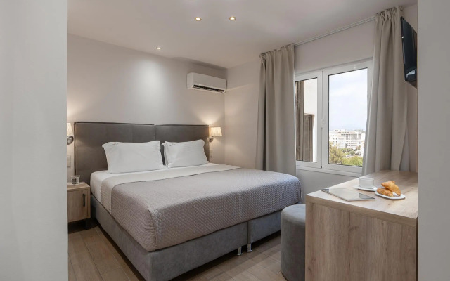 Piraeus City Hotel