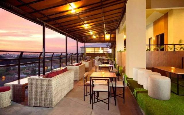 Yellow Star Hotel Gejayan