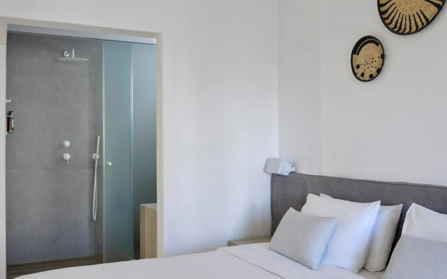 Kosmoplaz Beach Hotel