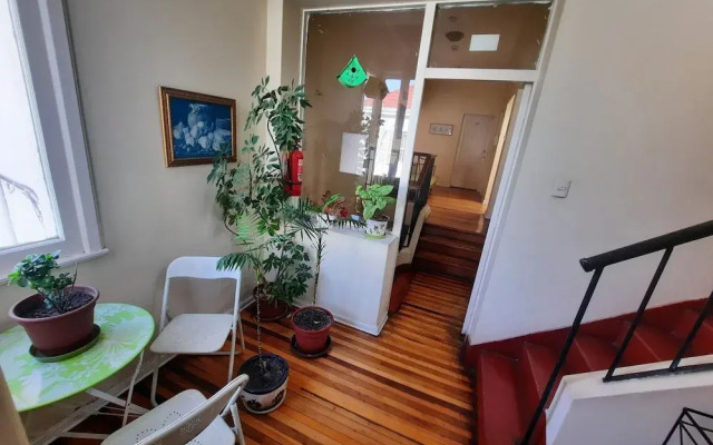 Residencial Metro Republica Santiago