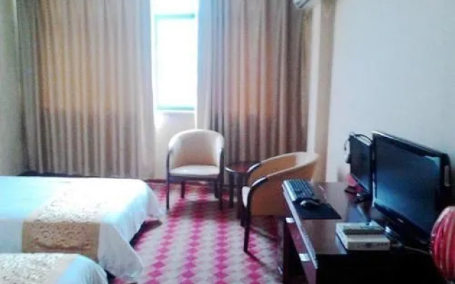 Jiangyan 996 Business Hotel