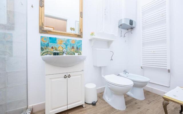 Victoria Apartment 1901