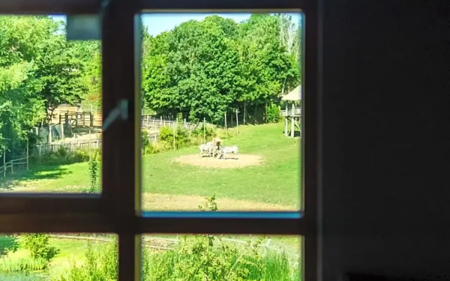 Chessington Hotel