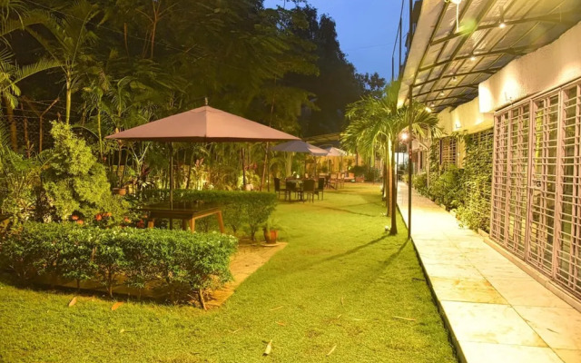 Royal Palms Luxury Rental Apartments