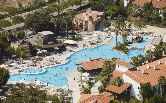 PortAventura Hotel El Paso - Theme Park Tickets Included