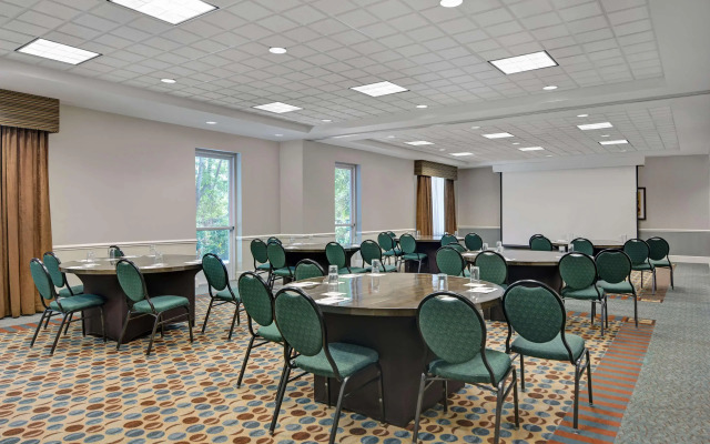 Hilton Garden Inn Jacksonville JTB/Deerwood Park