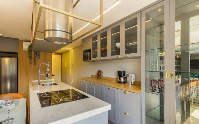 Apartment With 2 Bedrooms and Lake View Rla0201