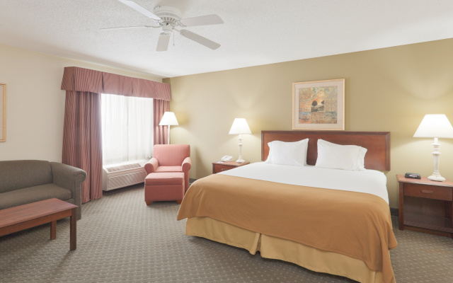 Holiday Inn Express Evansville West by IHG