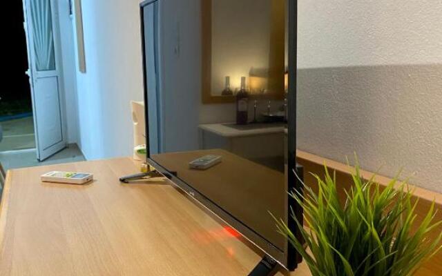 Elgreco Apartments at Tigaki near the sea 1