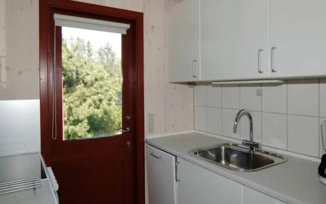 6 Person Holiday Home in Blavand