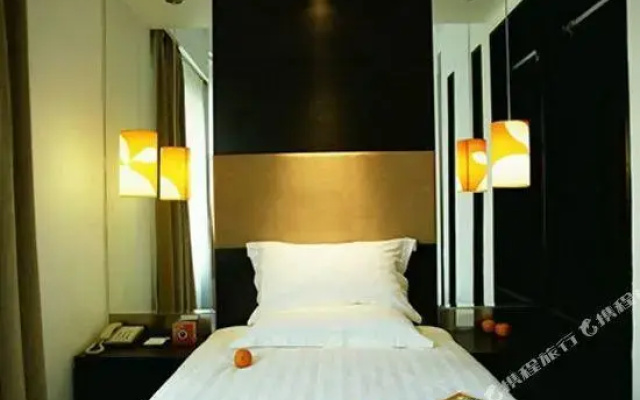 Shanghai Miaohua Hotel