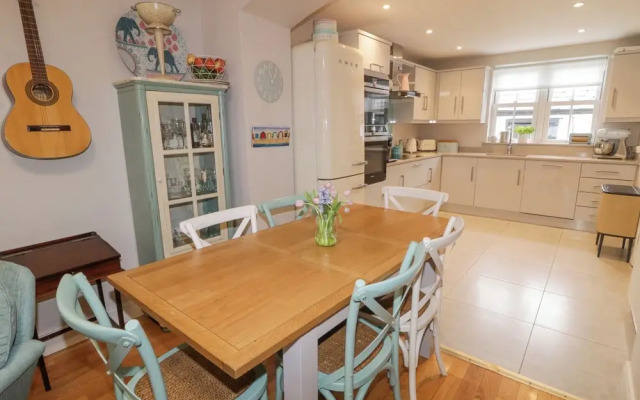 3 Coastguard Station