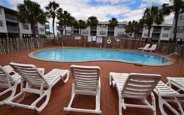 Lani Kai 227 by RedAwning