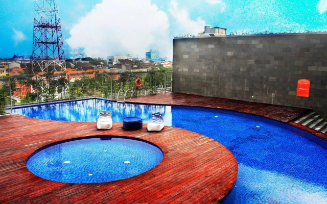 HARRIS Hotel & Conventions Gubeng Surabaya