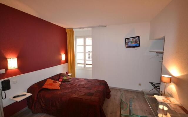 Theatre Hotel
