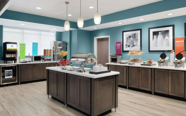 Hampton Inn Champaign Southwest