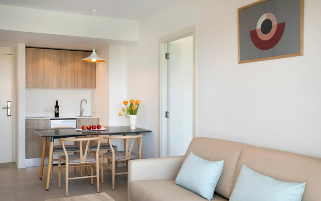 Aparthotel Marina Drach
