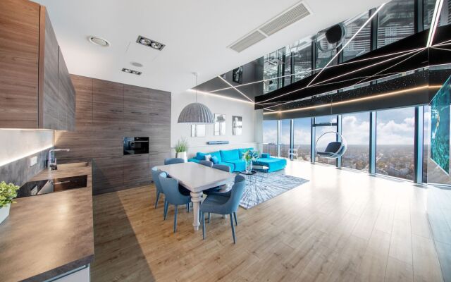 Apartments in Sky Tower with Bathtub near the window