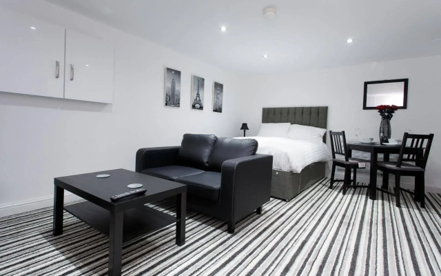 Shaftesbury Apartments