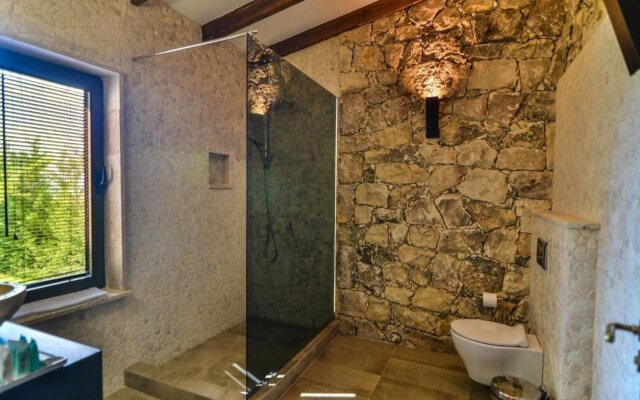 Zornitza Family Estate Relais & Chateaux