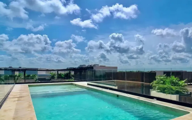 Spacious 2 BR Apartment With Private Pool Top Amenities