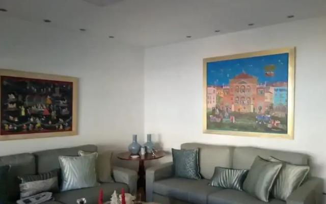 Luxury Flat with Amazing Lycabetus View