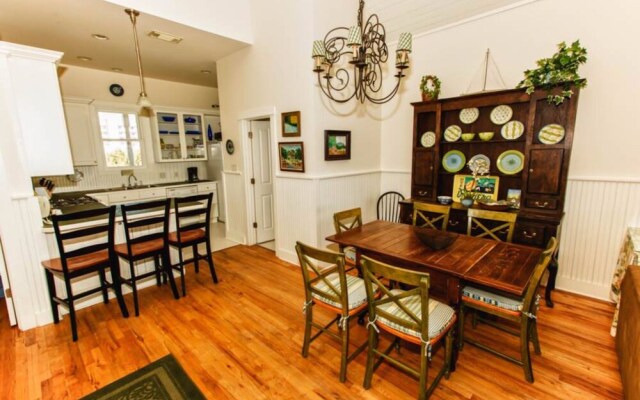 Destin Pointe Homes by Holiday Isle