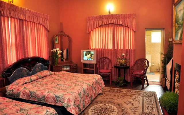 Glenfall Resort