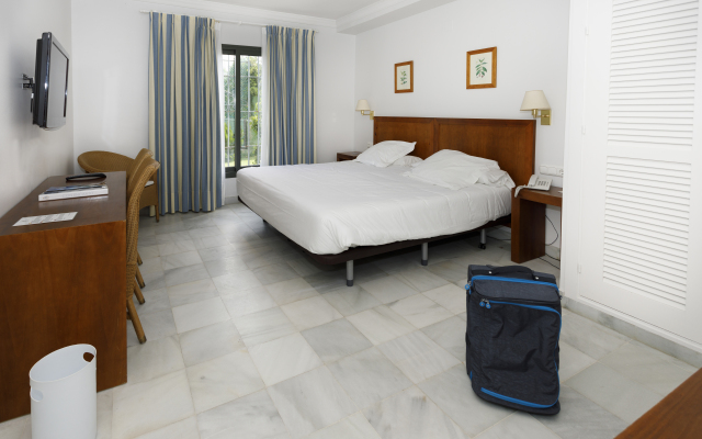 Playa De La Luz Hotel