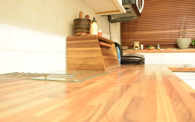Homely 2 Bedroom House In Greenwich