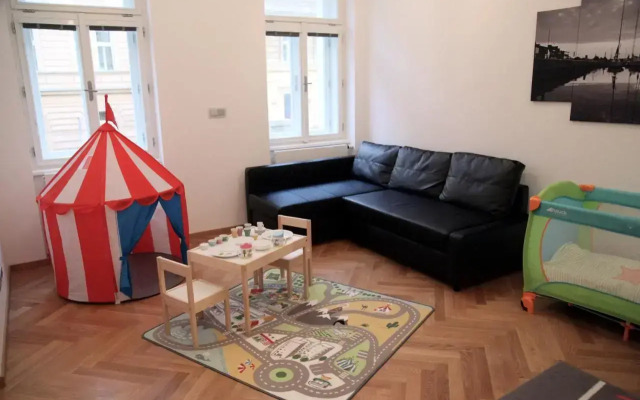 Cozy Studio in Smíchov by Prague Days
