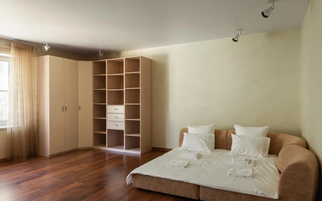 Дом Звезда 2000