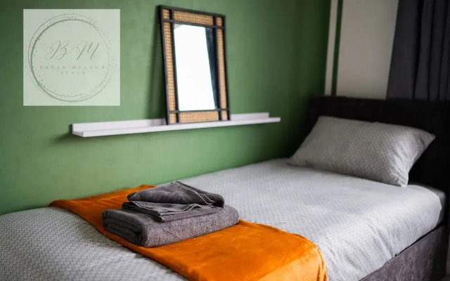 Popular Contractor 2-bed House in Lincoln