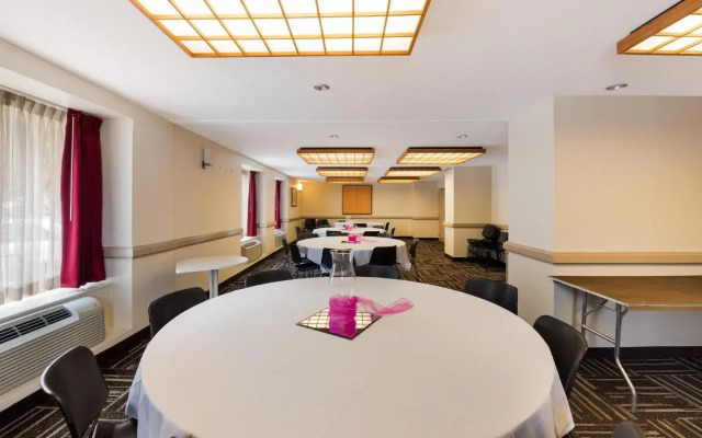 Red Roof Inn Columbus 7262