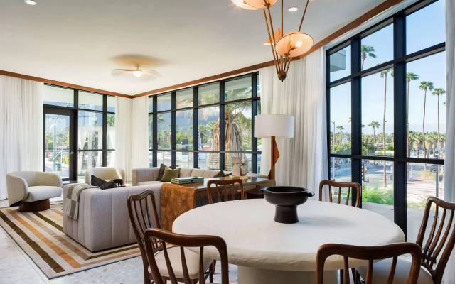 Thompson Palm Springs, by Hyatt